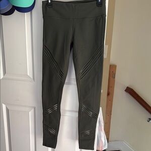 Olive Green Leggings with Ribbed Detail